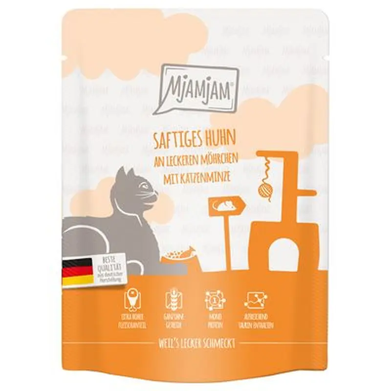 MjAMjAM Squeezy Pouches 6 x 300g - Hearty Game & Rabbit with Fruity Blueberries